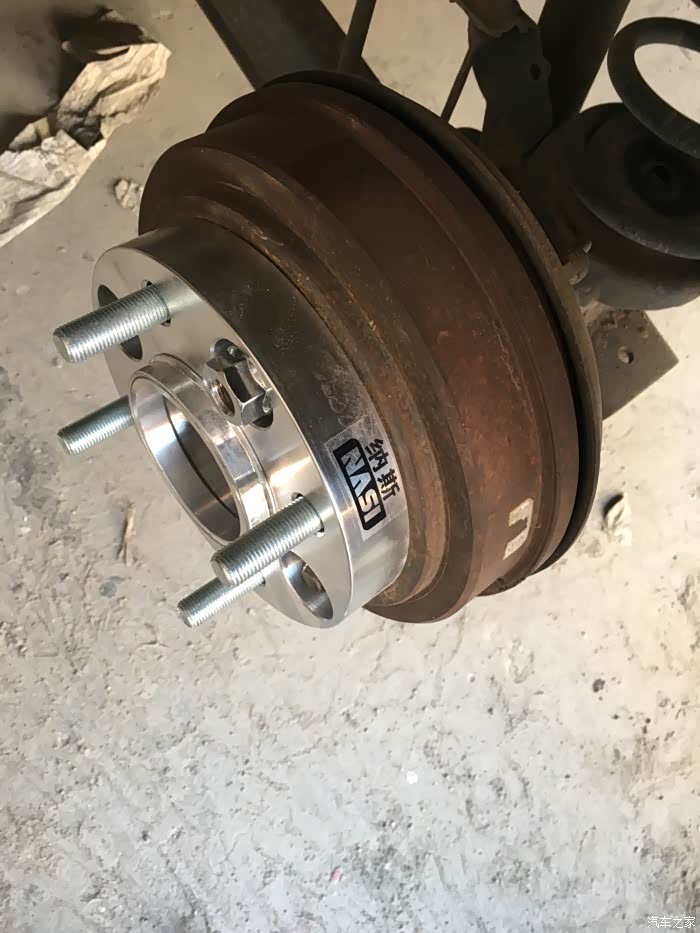 53647 | 回复: 265 奇瑞qq/qq3/qq6论坛 国内第一辆宽体qq3蜕变!