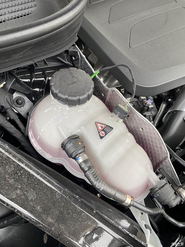 【图】防冻液壶溢出_奔驰gle论坛_汽车之家论坛