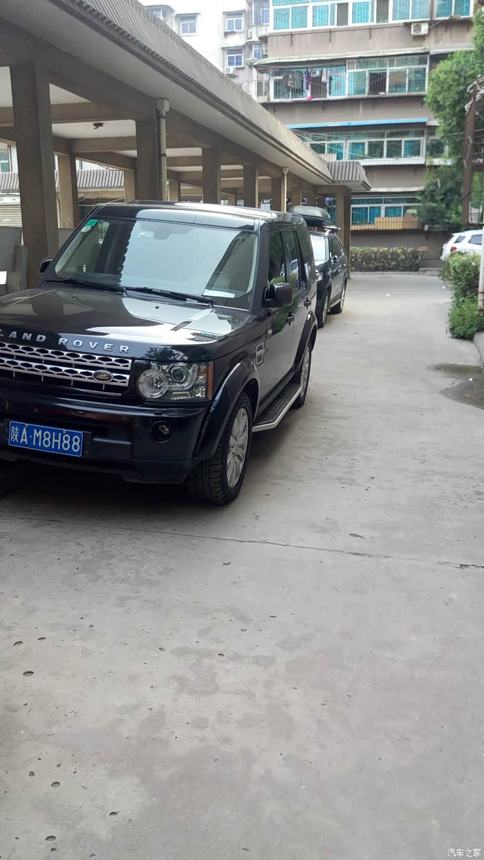 霸天虎,路虎发现陕am8h88