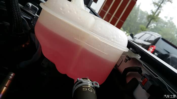 【图】求大神帮忙看看水壶是不是要加冷却液了_昂科拉论坛_汽车之家