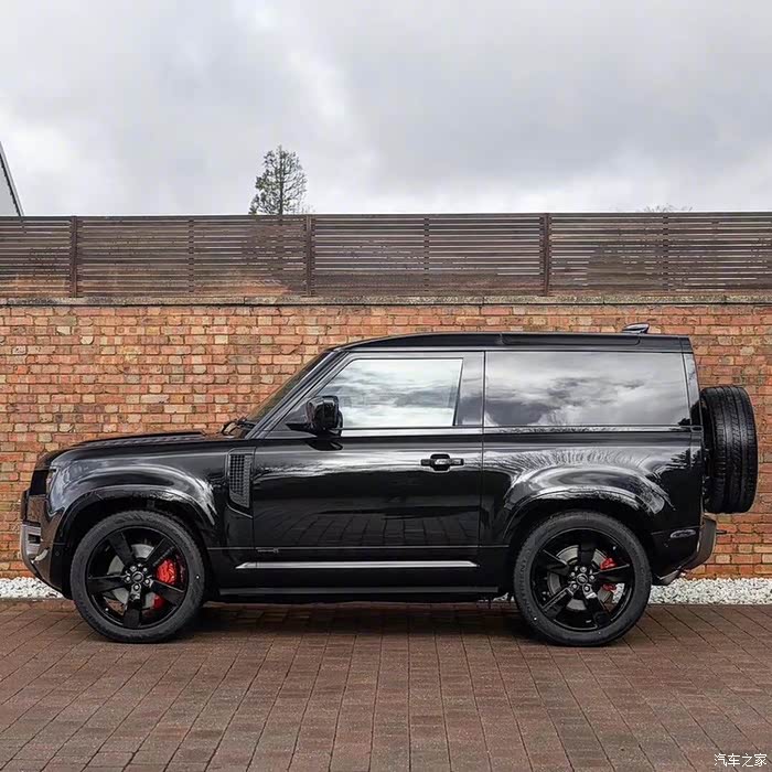 路虎车两门的帅!