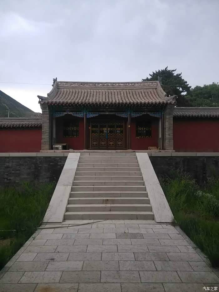 误入庆缘寺