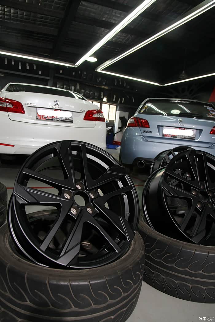 兄弟齐改标致408升级改装法系专用18寸轮毂