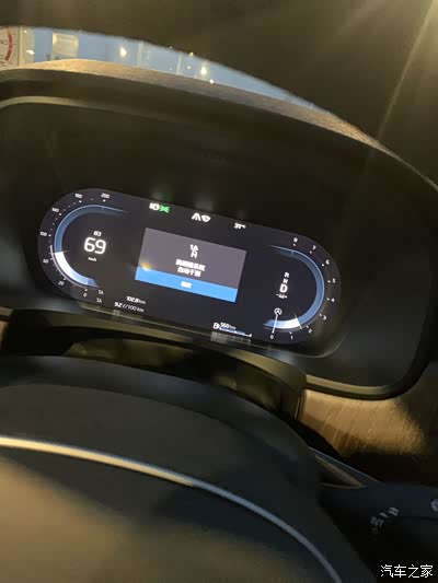 新提沃尔沃v90cc乞丐版,闪银灰