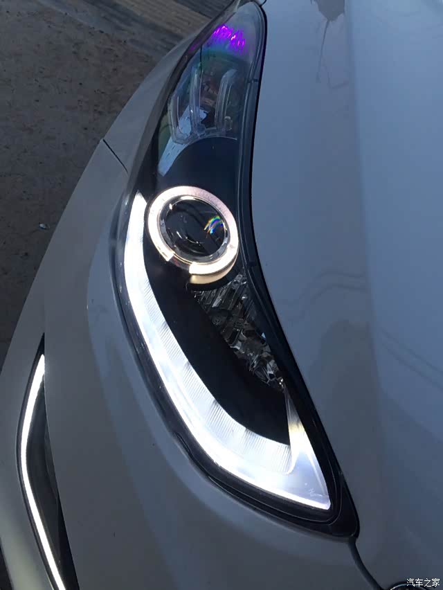 朋友们速度围观!秀山大灯熏黑总成双光透镜泪眼天使眼