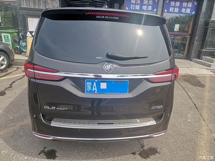别克gl8牛津棕652t家庭用车之选小改怡情大改伤身