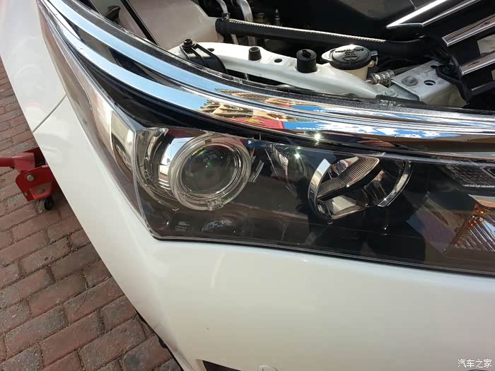 14款卡卡改装透镜大灯!多图申精!_卡罗拉论坛_汽车之家论坛