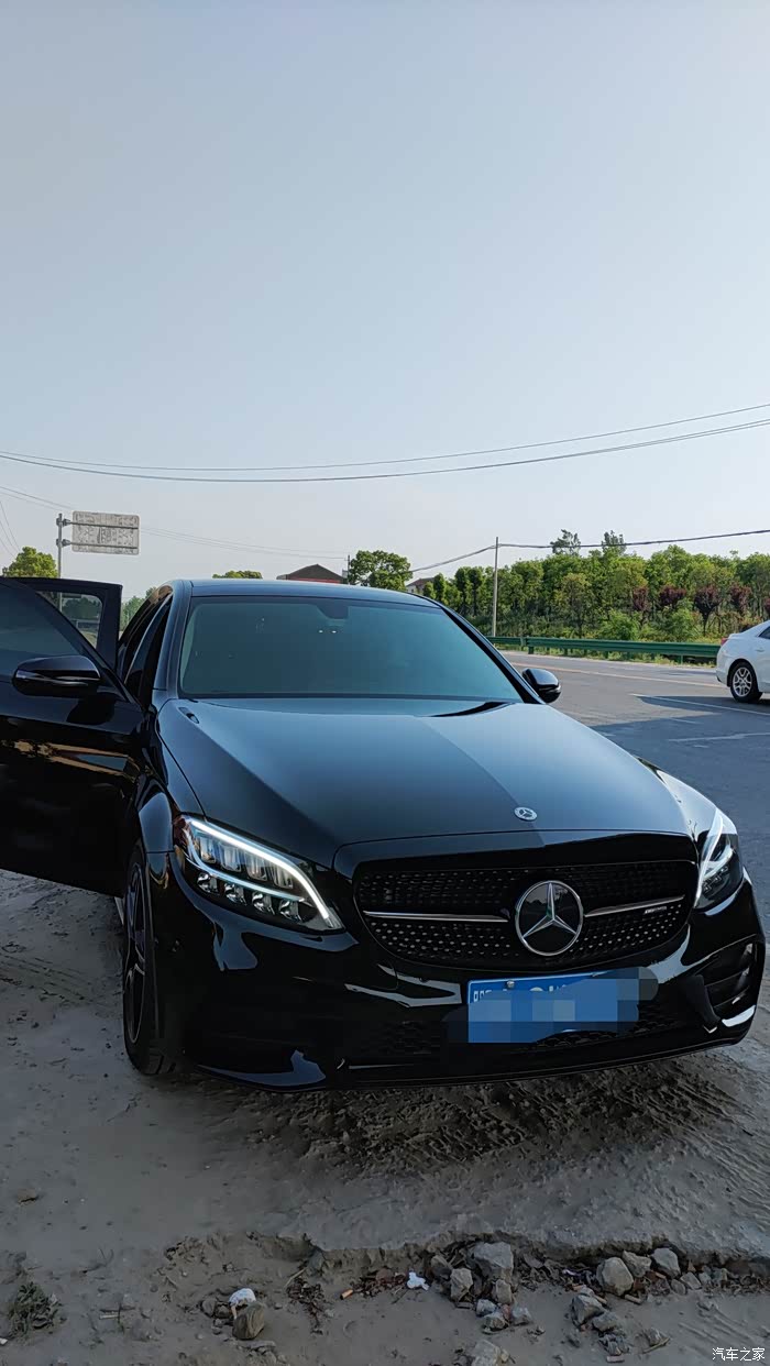 2021款奔驰c260l 星耀臻藏版 祖母绿 提车大半年记录