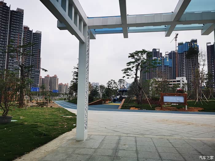 佛山都市新景观cs75相伴游澜石公园