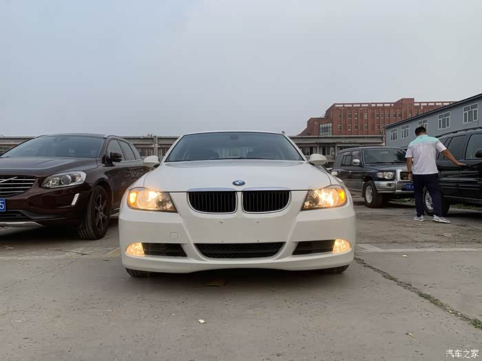 精彩不断进口宝马e90手动六速