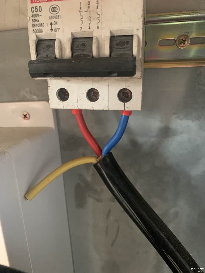 充电桩需要接地线吗