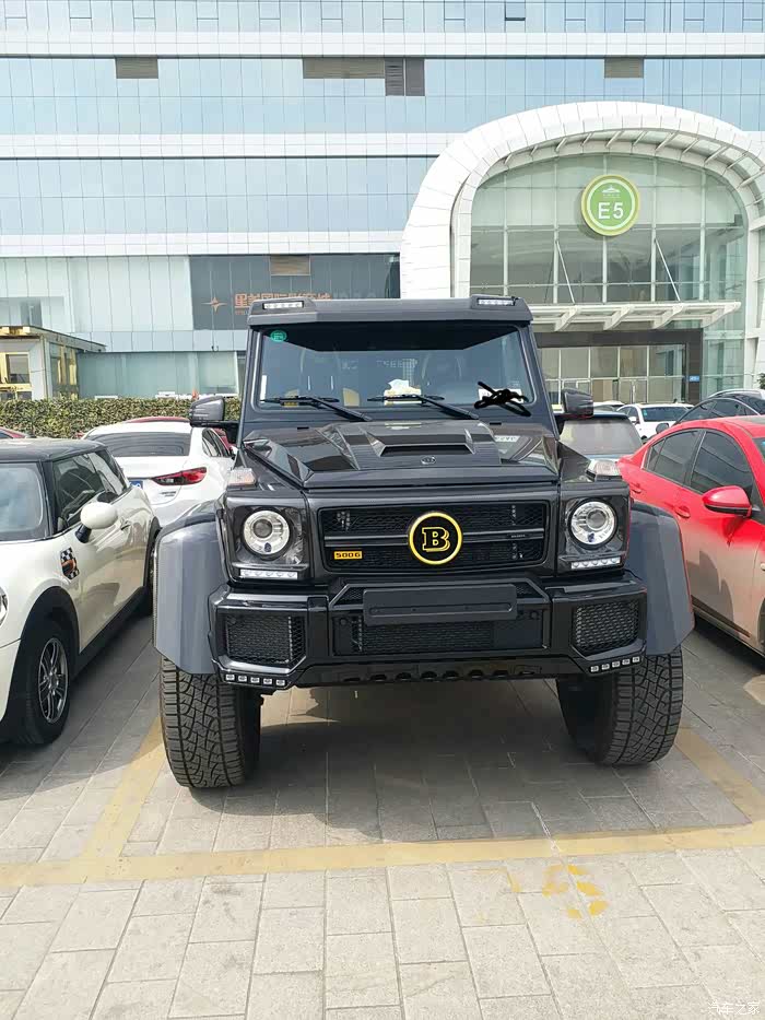 【图】成都偶遇巴博萨500/4×4,口水流一地_奔驰g级论坛_汽车之家论坛