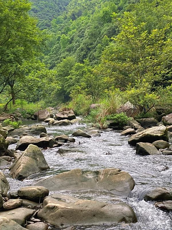 探岳带你领略宁波小泸沽湖下严村