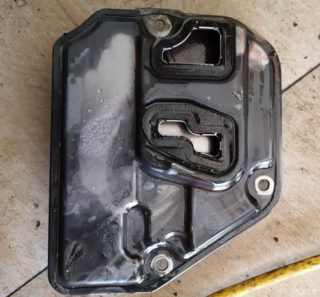 请问一下爱信这款变速箱滤芯是否可以装在x80上