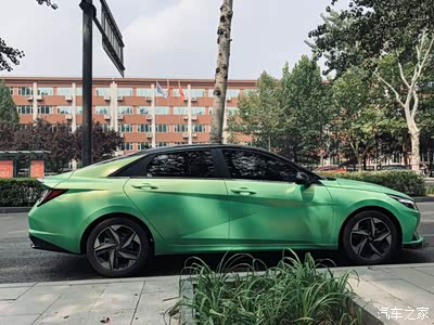 【伊兰特改装贴】宝妈的白车变绿车!