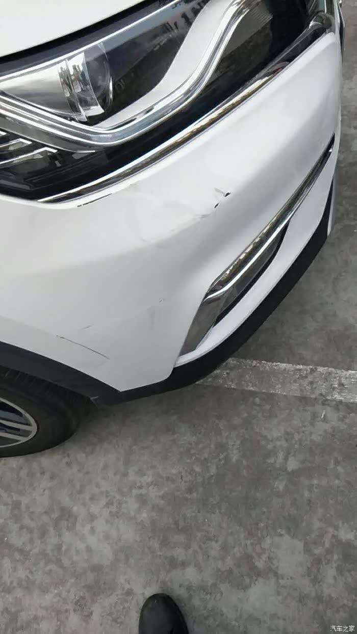 【图】rx5前面被我蹭了_荣威rx5/rx5新能源论坛_汽车之家论坛