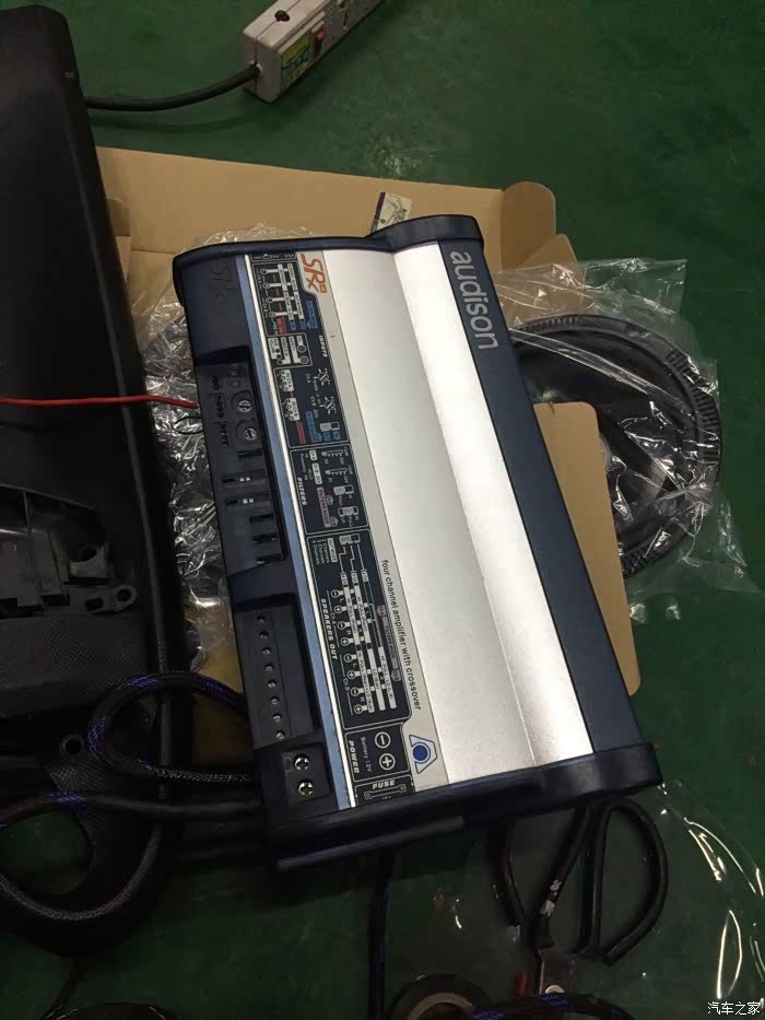加装意大利欧迪臣功放,xrx4,虽然不是全新机,但机子做工各方面都很赞