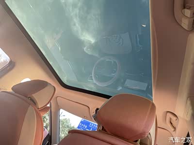 超级的大天窗,心情也会随之敞亮.