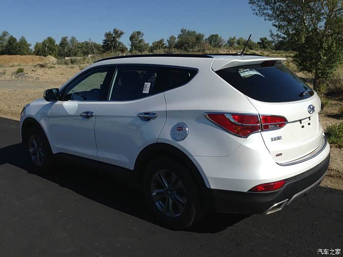 2015款全新胜达 2.4 四驱 五座 智能 提车记