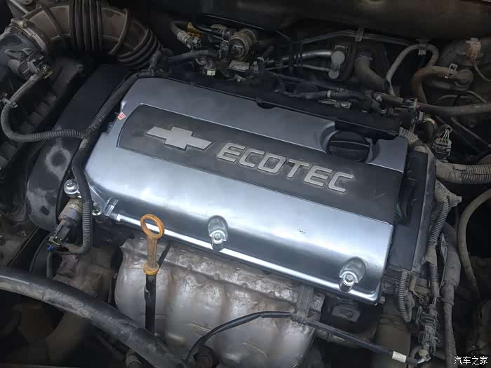 请教一下雪佛兰科鲁兹p0171 燃油修正系统低电压是什么原因?