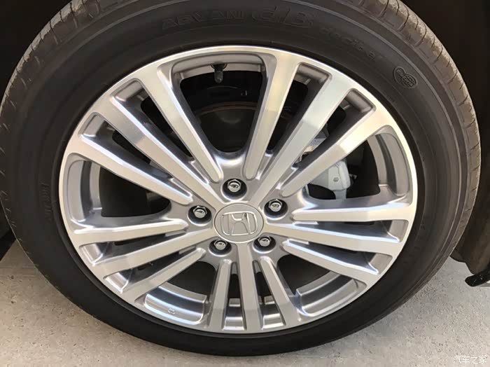 16款艾力绅原装轮毂