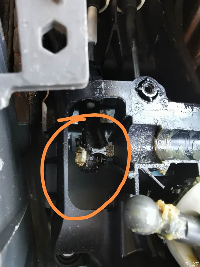 【图】科鲁兹手动挡回位弹簧断了更换方法_科鲁兹论坛_汽车之家论坛