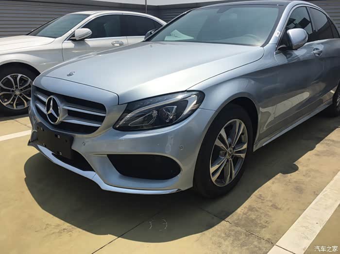 新人报道,坐标上海