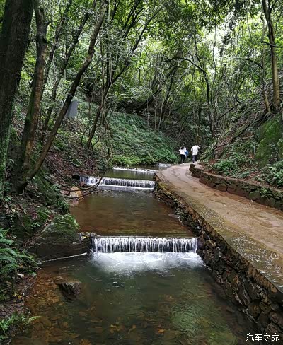 昔日的大水峪水库,今让人流连忘返的青龙峡