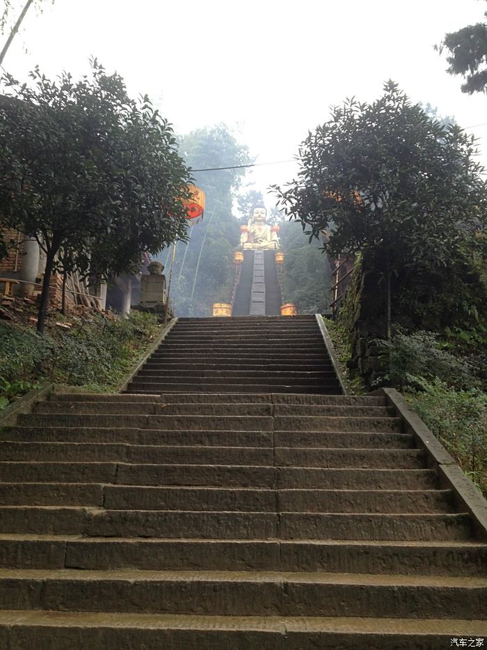 四川眉山丹稜峨眉山之姐妹山老峨山一日遊