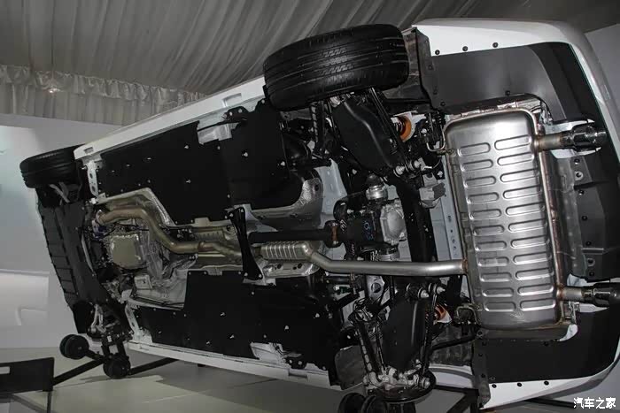 最近gs4论坛好火,谁有没有ats底盘大梁图发个看看啊