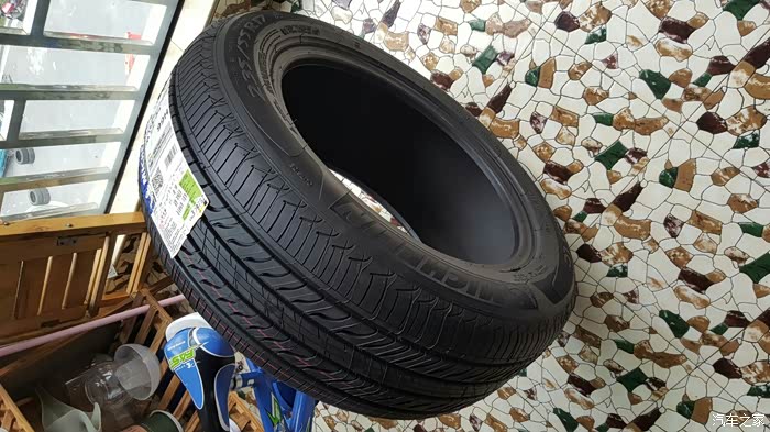 转让米其林博悦lc23555r17