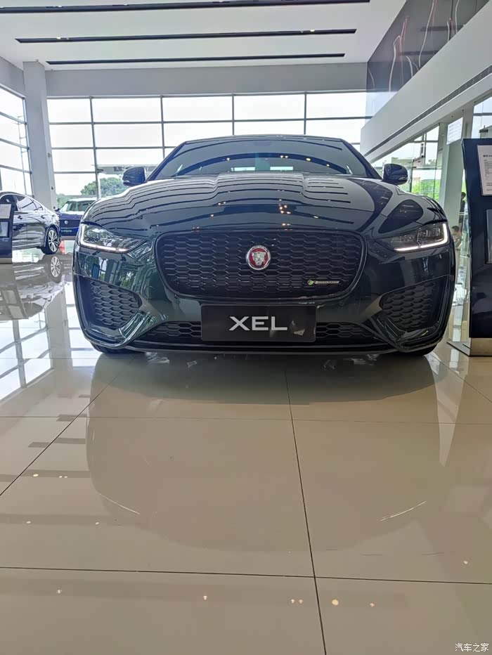 新车推荐:捷豹xel英国赛车绿