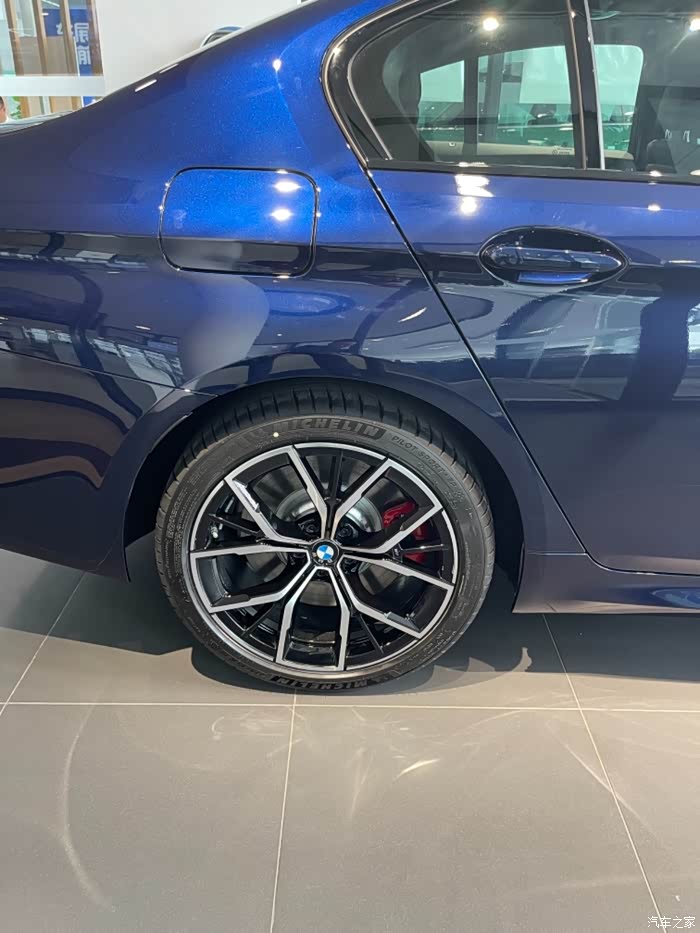 【图】540i 丹泉石蓝_宝马5系论坛_汽车之家论坛