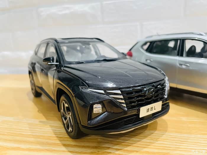 车模收藏 途胜l和奇骏双车模分享