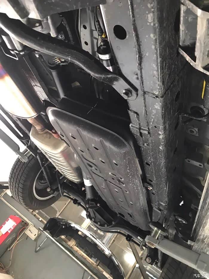 【图】h9底盘随拍_哈弗h9论坛_汽车之家论坛