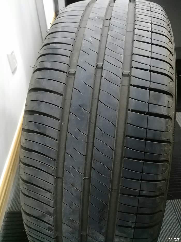 售单条米其林 xm2 轮胎