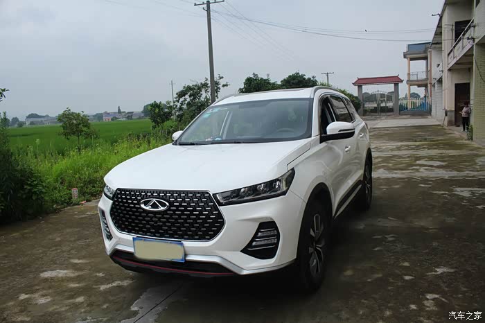 城市通勤代步小精灵瑞虎七用车分享