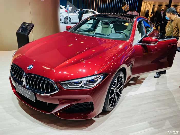 宝马840i登得了大雅之堂去得了诗和远方