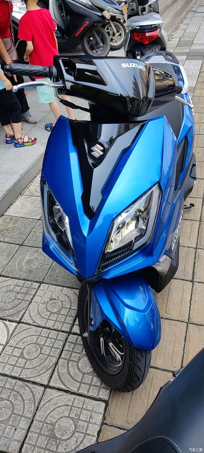 全民用车记更新换代铃木uy125t百年纪念款