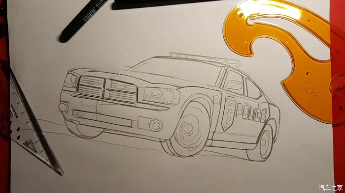 新手画车第五幅道奇charger警车