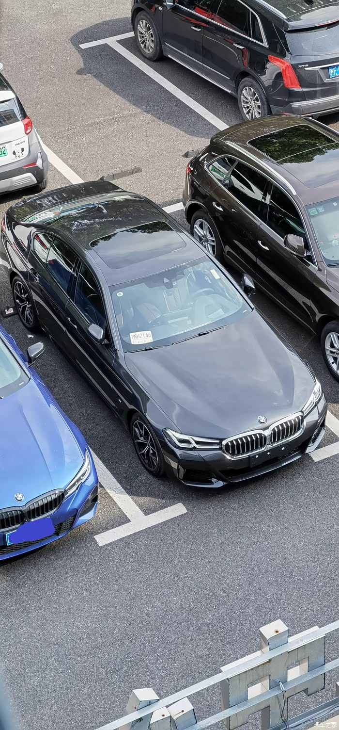 【图】2021款540i神秘灰提车了~更新黑鼻孔~_宝马5系论坛_汽车之家