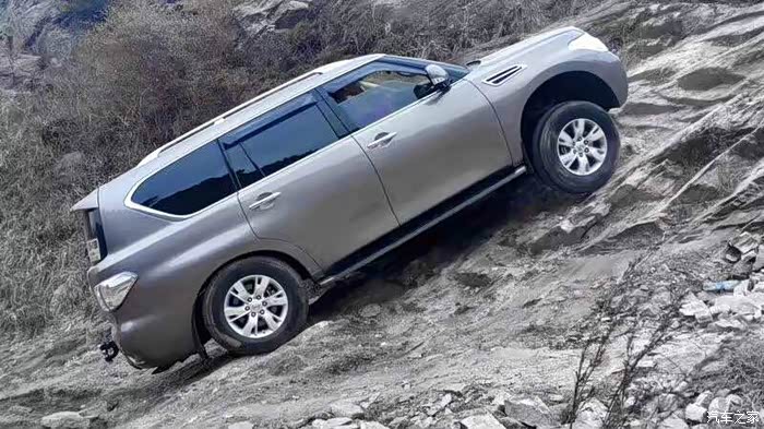 港城新车途乐爬山真的太牛了