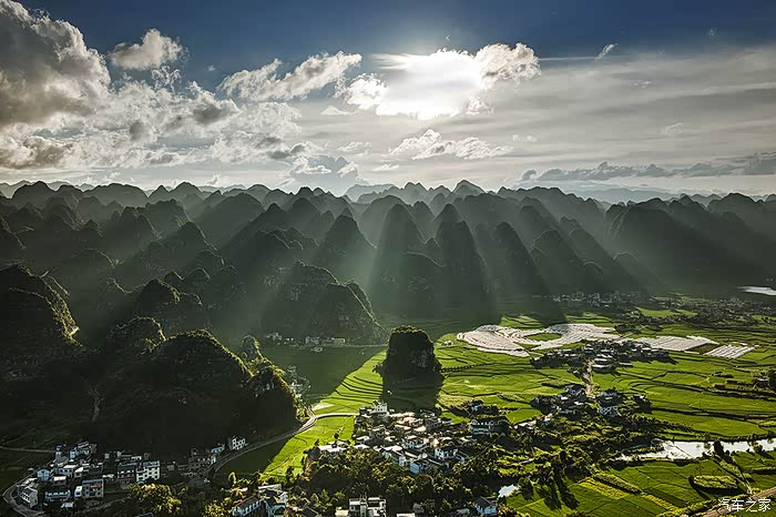 周末带星越l邂逅万峰林