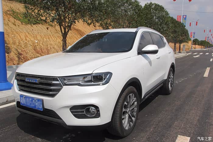 【再续长城缘】为生活添彩,提哈弗h6蓝标领尚(高清大图)