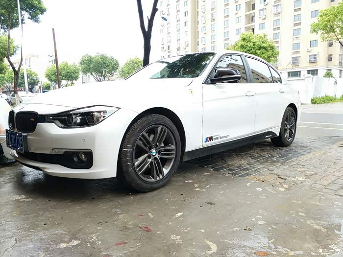 2181 | 回复: 33 宝马3系论坛 今天把轮毂喷了个膜22楼发表于 2017-7