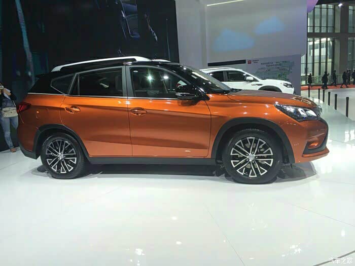 【图】又改了一次侧面,大家给个意见_宋论坛_汽车之家论坛