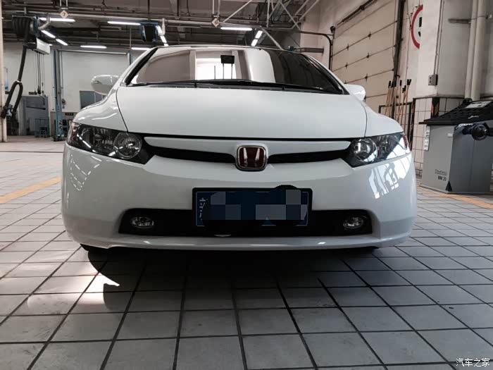 八代思域装大鸭尾翼