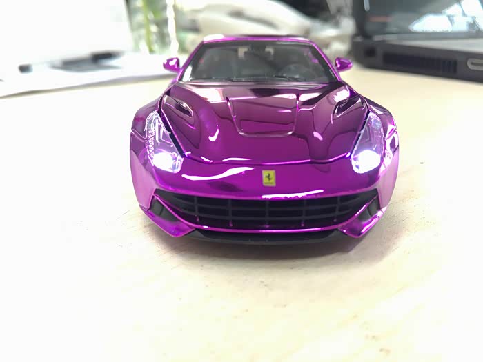 【模型】法拉利f12-电镀紫色