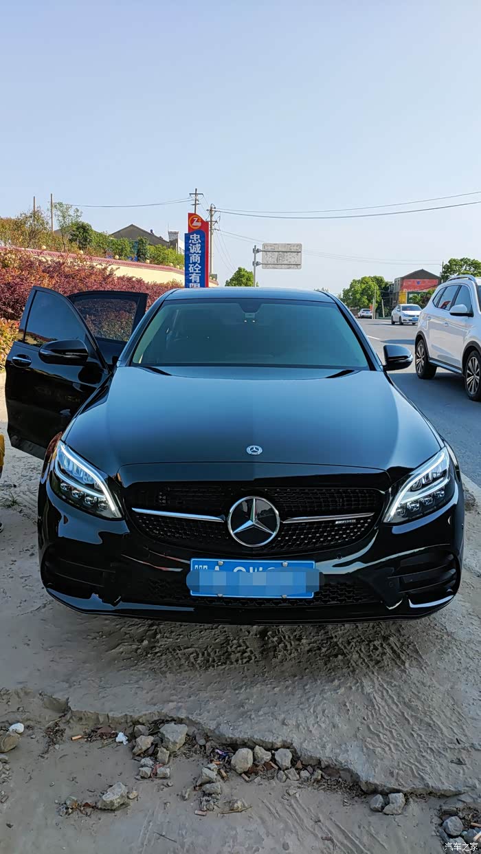 2021款奔驰c260l 星耀臻藏版 祖母绿 提车大半年记录