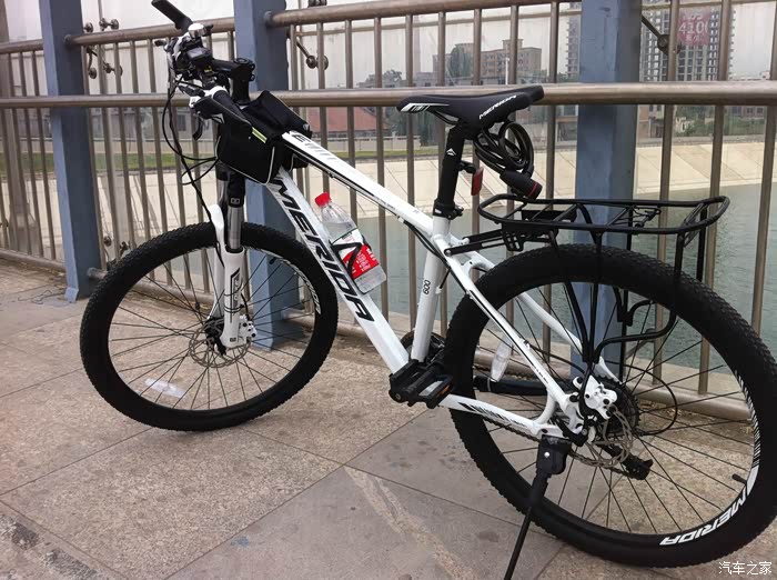 入手2016款美利达公爵600